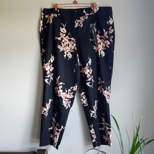 COPY - NWT Lane Bryant Pants capris The Lena size…